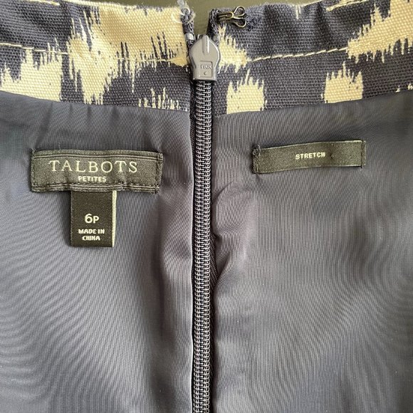 TALBOTS Navy and Beige V-Neck Dress, Womens Size 6 Petite; Ready to Ship - Picture 14 of 16